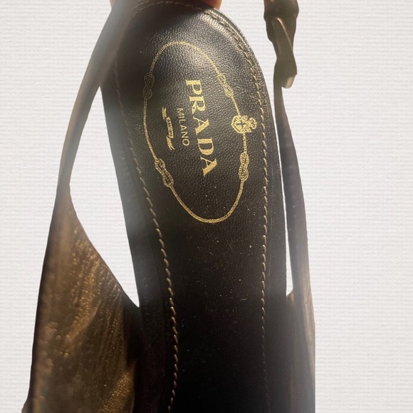 AUTHENTIC GORGEOUS PRADA CHOCOLATE LEATHER SLING BACK PUMPS SZ 38 - Picture 7 of 9